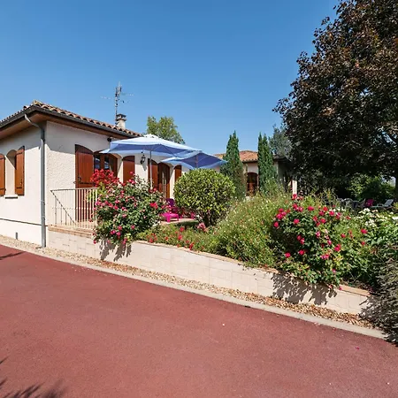 Willa Villa In Pineuilh By Dordogne River, Cleaning Included *
