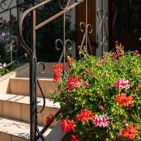 Villa In Pineuilh By Dordogne River, Cleaning Included